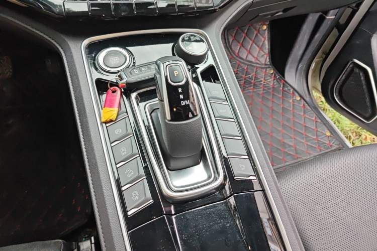 Used JMC Yusheng S350 2020 2.0T Automatic All-Wheel Drive Gasoline Comfort Edition Gear Lever