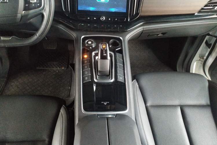 Used JMC Yusheng S350 2020 2.0T Automatic Two-Wheel Drive Gasoline Comfort Edition Gear Lever