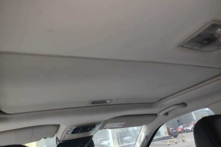 Used JMC Yusheng S350 2020 2.0T Automatic All-Wheel Drive Gasoline Comfort Edition Headliner