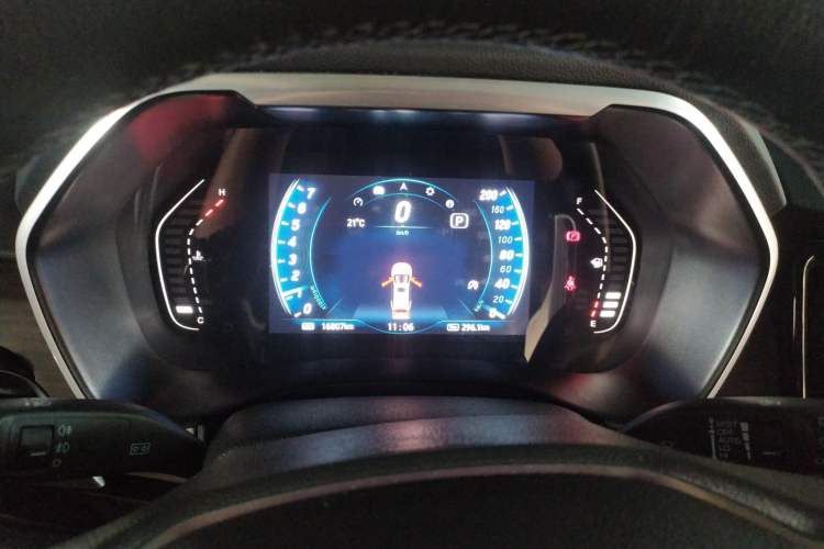 Used JMC Yusheng S350 2020 2.0T Automatic Two-Wheel Drive Gasoline Comfort Edition Instrument Cluster