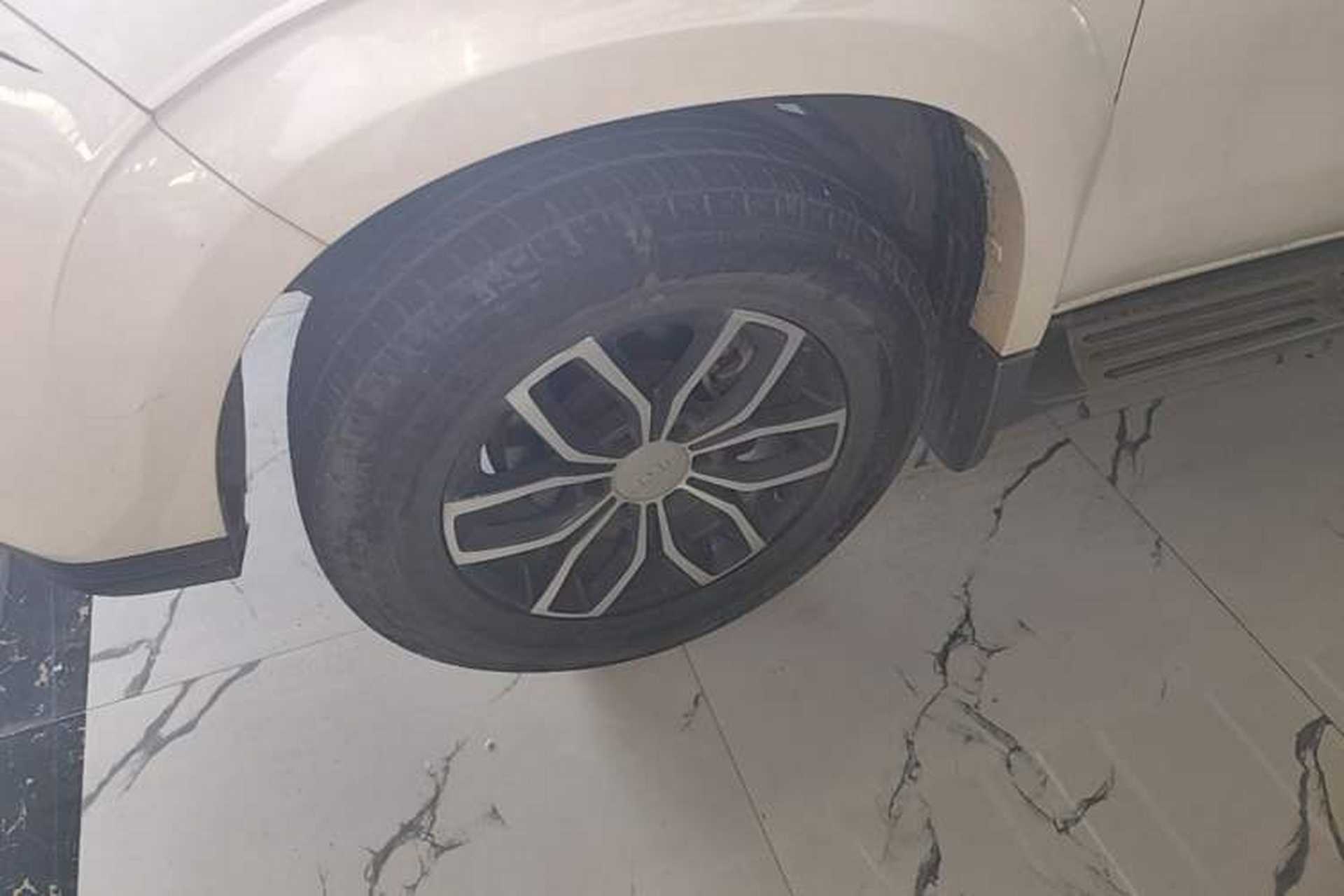 Used JMC Yusheng S350 2020 2.0T Manual 4x4 Gasoline Comfort Edition Left Front Wheel Hub