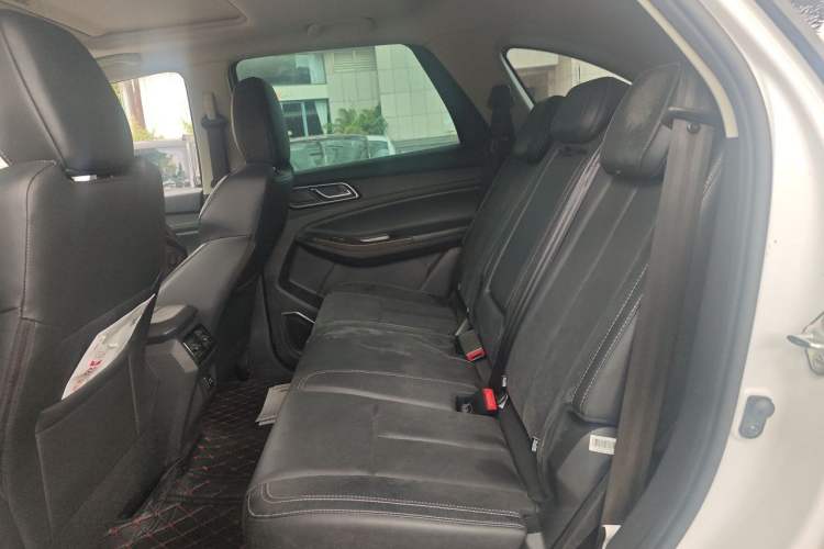 Used JMC Yusheng S350 2020 2.0T Automatic All-Wheel Drive Gasoline Comfort Edition Left Rear Seat