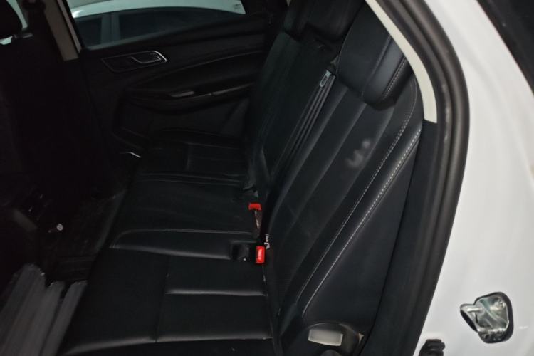 Used JMC Yusheng S350 2020 2.0T Automatic All-Wheel Drive Diesel Comfort Edition Left Rear Seat
