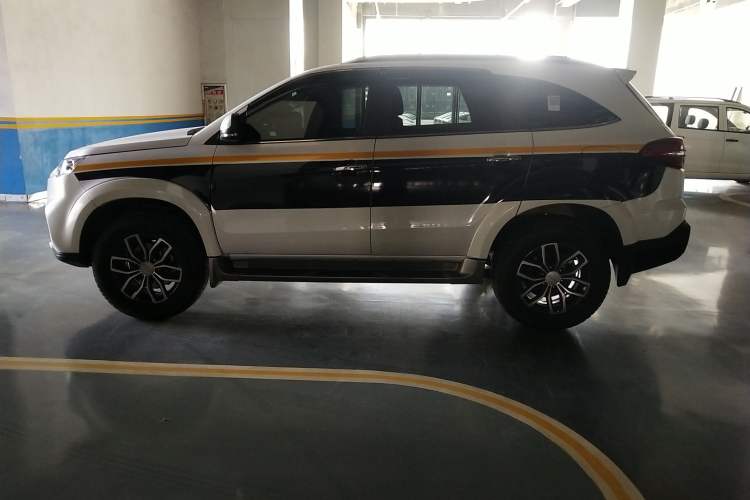Used JMC Yusheng S350 2020 2.0T Automatic Two-Wheel Drive Gasoline Comfort Edition Left Side