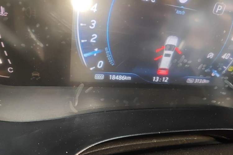 Used JMC Yusheng S350 2020 2.0T Automatic All-Wheel Drive Gasoline Comfort Edition Odometer Close Up