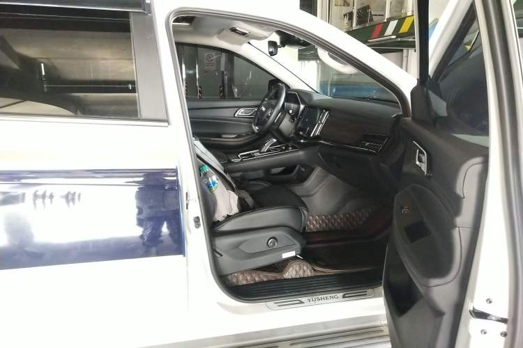 Used JMC Yusheng S350 2020 2.0T Automatic Two-Wheel Drive Gasoline Comfort Edition Right Front Seat