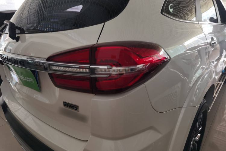Used JMC Yusheng S350 2020 2.0T Automatic All-Wheel Drive Gasoline Comfort Edition Right Rear Taillight