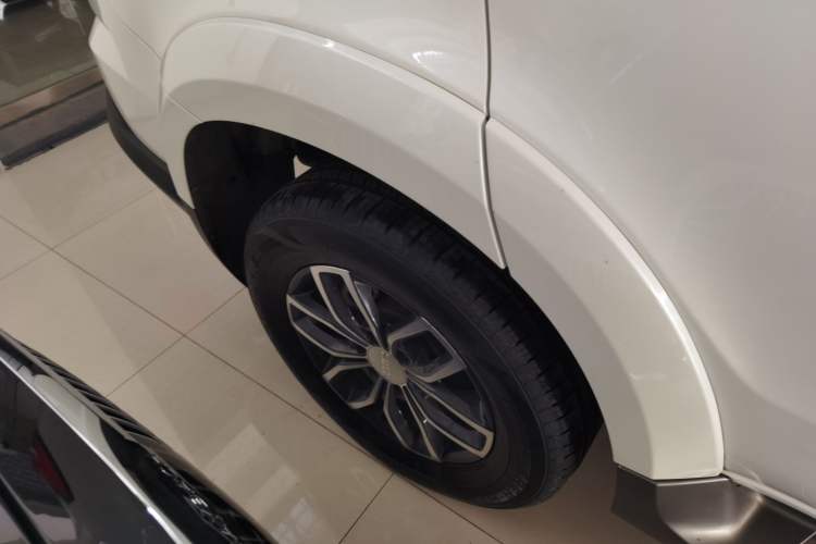 Used JMC Yusheng S350 2020 2.0T Automatic All-Wheel Drive Gasoline Comfort Edition Right Rear Wheel Hub