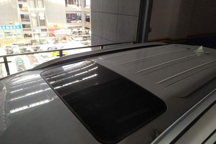 Used JMC Yusheng S350 2020 2.0T Automatic Two-Wheel Drive Gasoline Comfort Edition Roof