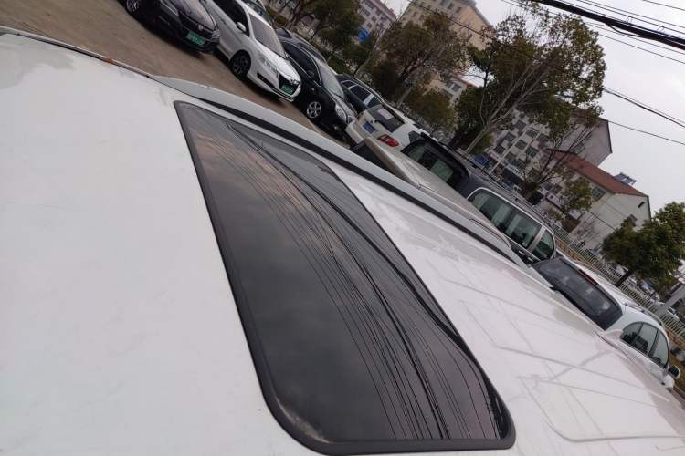 Used JMC Yusheng S350 2020 2.0T Automatic All-Wheel Drive Gasoline Comfort Edition Roof