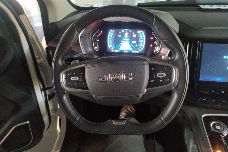 Used JMC Yusheng S350 2020 2.0T Automatic Two-Wheel Drive Gasoline Comfort Edition Steering Wheel