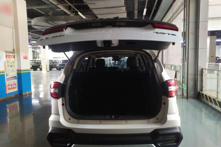 Used JMC Yusheng S350 2020 2.0T Automatic Two-Wheel Drive Gasoline Comfort Edition Trunk
