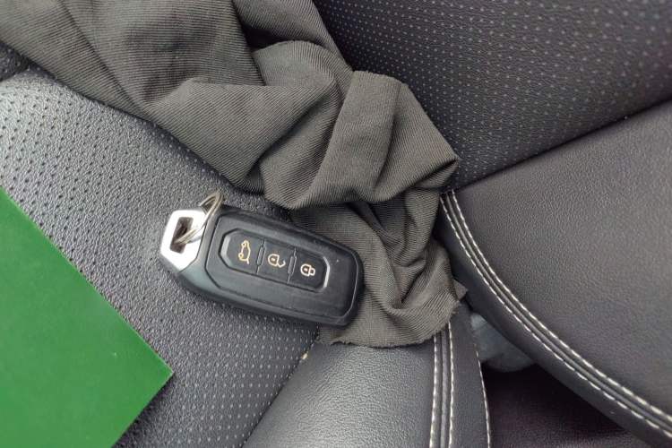 Used JMC Yusheng S350 2020 2.0T Automatic All-Wheel Drive Gasoline Comfort Edition Vehicle Key