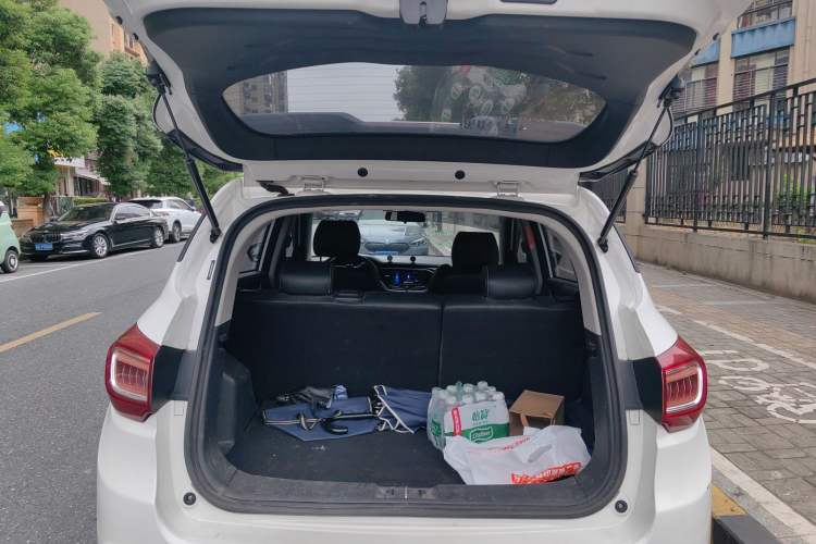 Used JMEV 2018 Comfort Edition Trunk