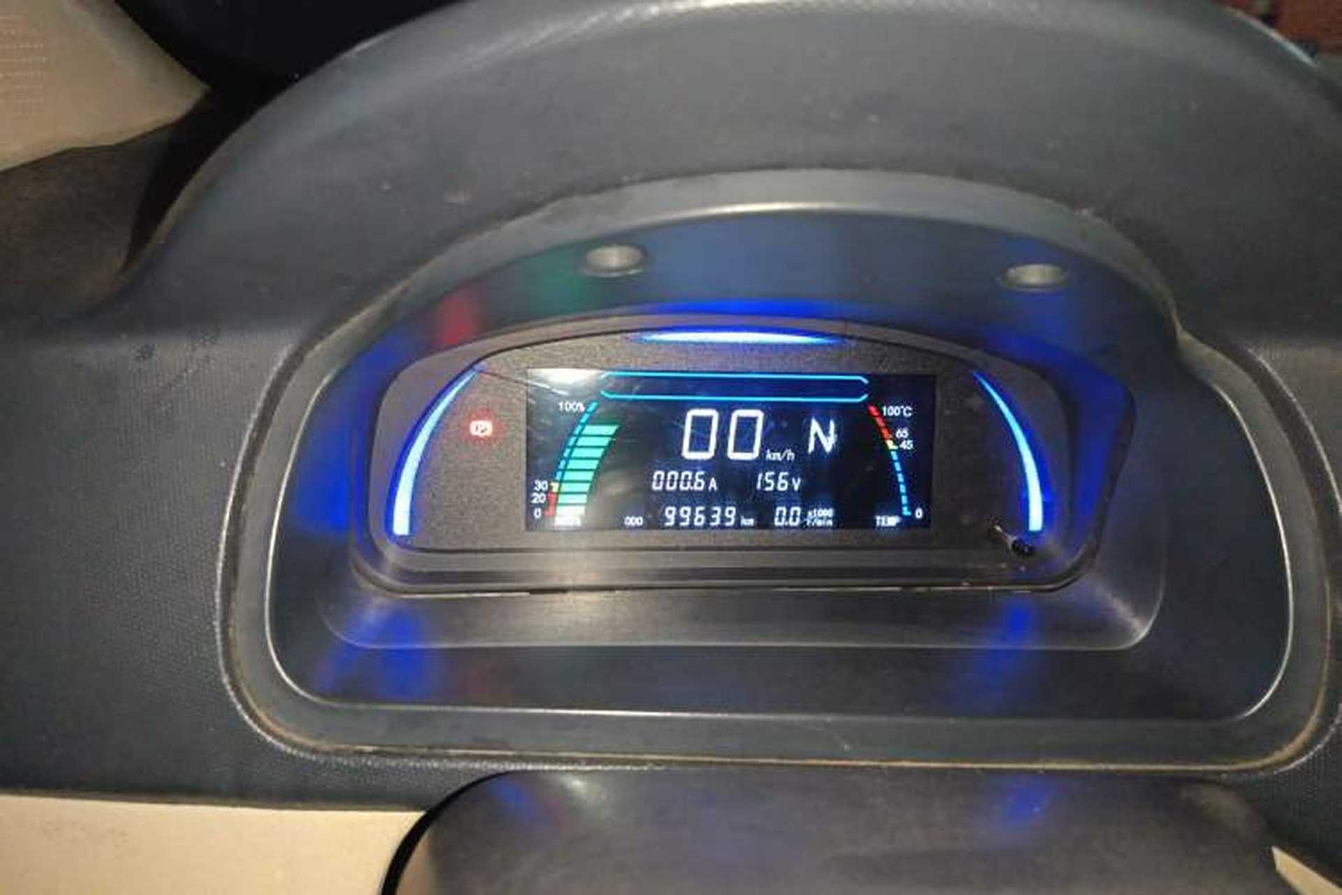 Used JMEV E100B 2016 E100 Standard Model Instrument Cluster