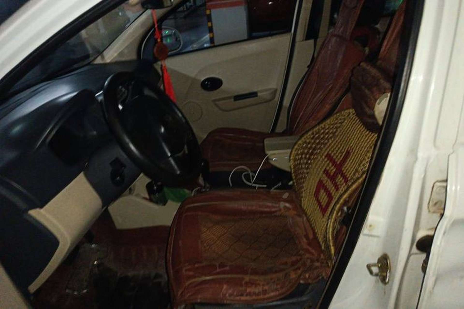 Used JMEV E100B 2016 E100 Standard Model Left Front Seat