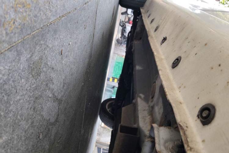Used JMEV E100B 2016 E100 Standard Model Chassis Rear Left
