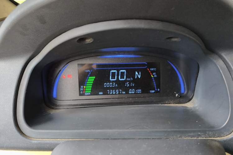 Used JMEV E100B 2016 E100 Standard Model Instrument Cluster