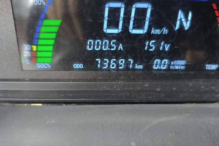 Used JMEV E100B 2016 E100 Standard Model Odometer Close Up