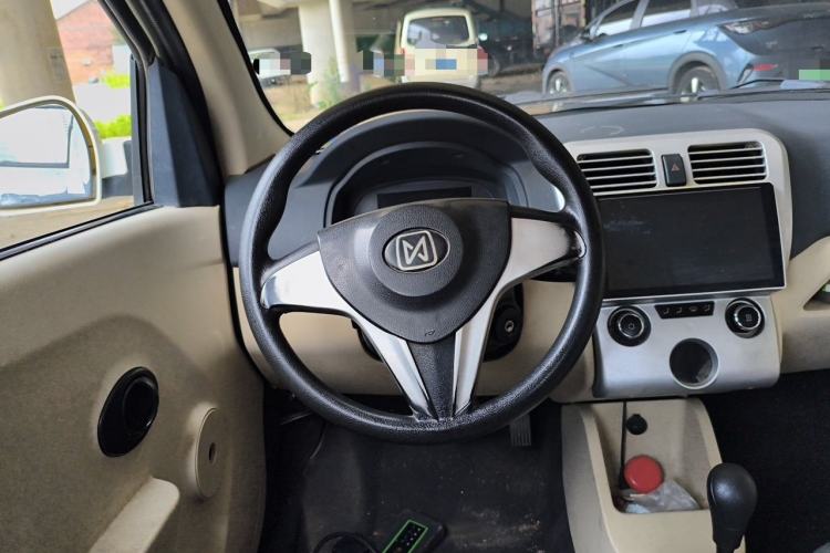 Used JMEV E100B 2016 E100 Standard Model Steering Wheel