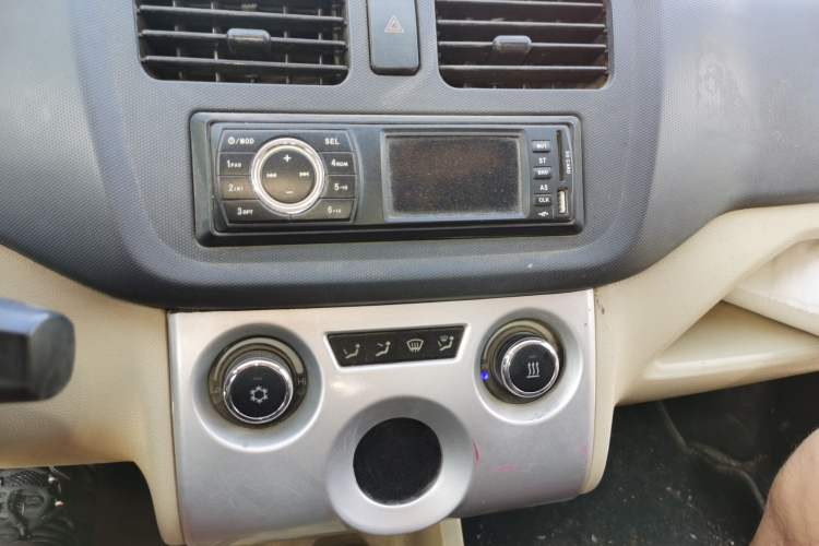 Used JMEV E100B 2018 E100B Comfort Model Audio And AC Panel