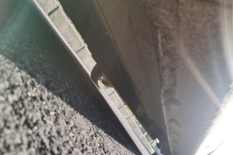 Used JMEV E100B 2018 E100B Comfort Model Chassis Front Left