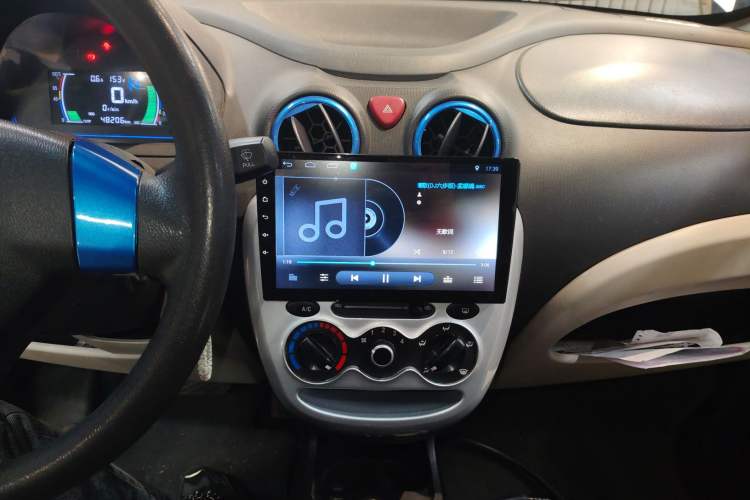 Used JMEV E200L 2018 E200L Standard Model (250 km) Audio And AC Panel