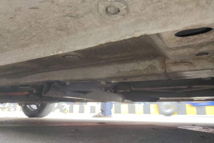 Used JMEV E200L 2018 E200L Standard Model (250 km) Chassis Front Right