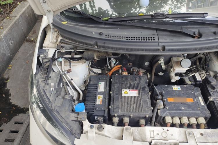 Used JMEV E200L 2018 E200L Standard Model (250 km) Engine Bay Right