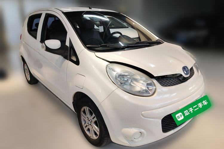 Used JMEV E200L 2018 E200L Standard Model (250 km) Front Right 45 Deg