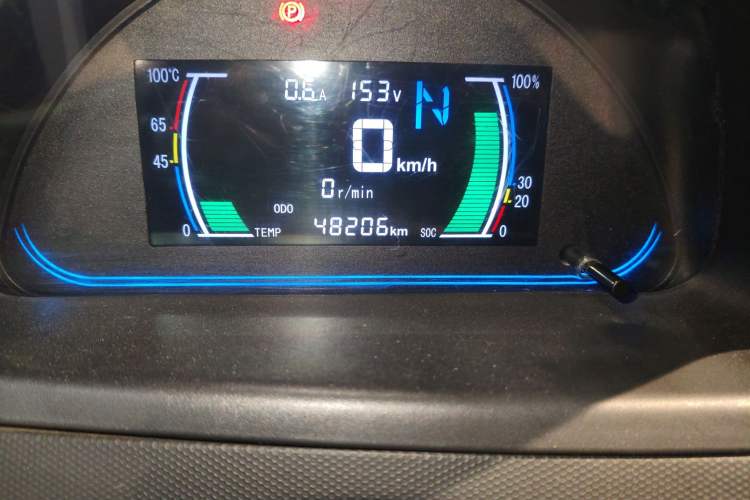 Used JMEV E200L 2018 E200L Standard Model (250 km) Odometer Close Up