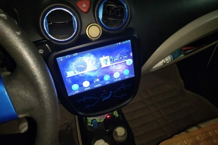 Used JMEV E200L 2016 E200 Comfort Model Audio And AC Panel