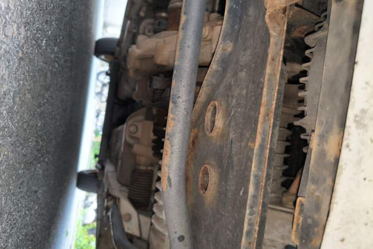 Used JMEV E200L 2016 E200 Comfort Model Chassis Front