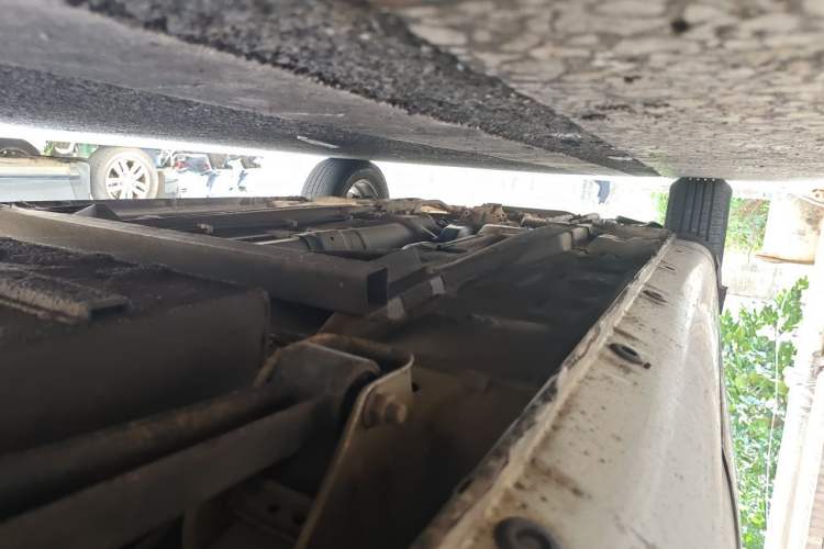 Used JMEV E200L 2016 E200 Comfort Model Chassis Rear Left