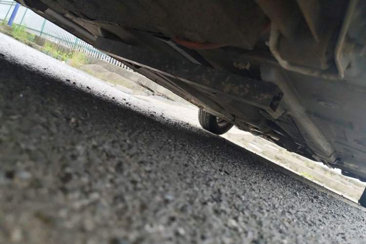 Used JMEV E200L 2016 E200 Standard Model Chassis Rear Right