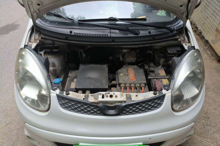 Used JMEV E200L 2016 E200 Standard Model Engine Bay