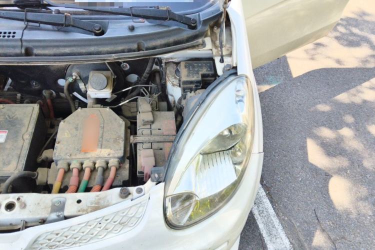 Used JMEV E200L 2016 E200 Comfort Model Engine Bay Left