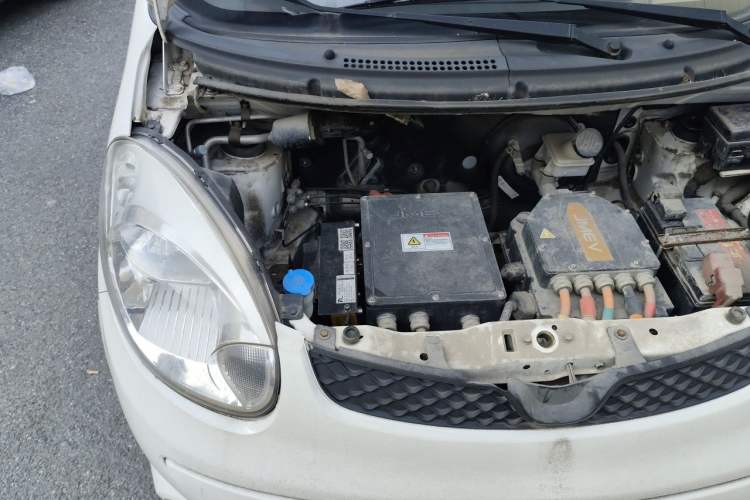 Used JMEV E200L 2016 E200 Standard Model Engine Bay Right
