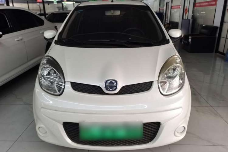 Used JMEV E200L 2016 E200 Standard Model Exterior 1