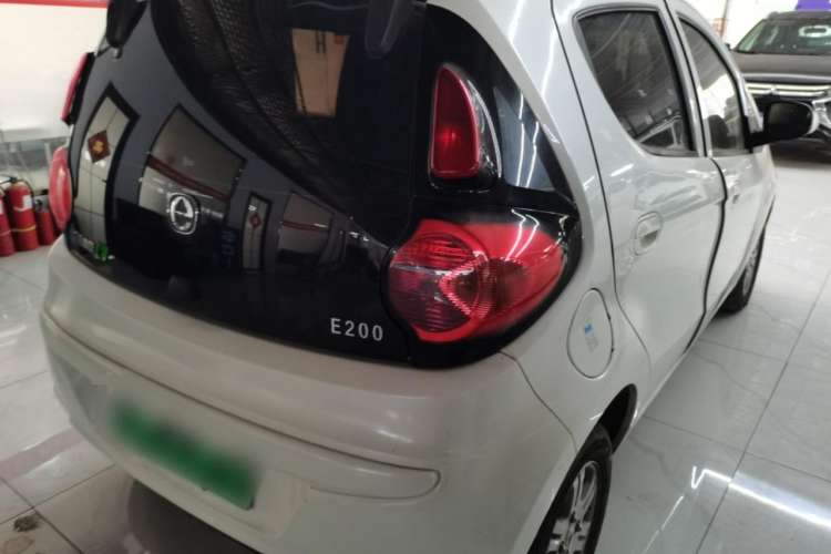 Used JMEV E200L 2016 E200 Standard Model Exterior 3