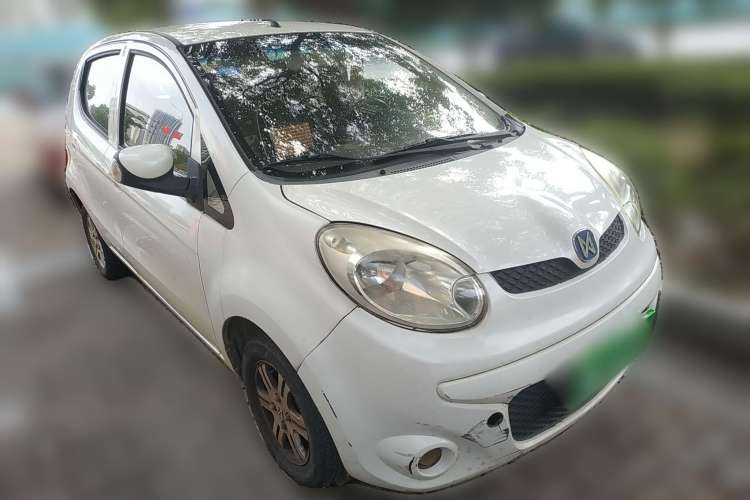 Used JMEV E200L 2016 E200 Standard Model Front Right 45 Deg