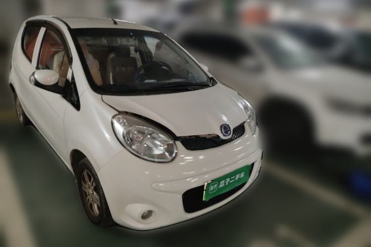 Used JMEV E200L 2016 E200 Comfort Model Front Right 45 Deg