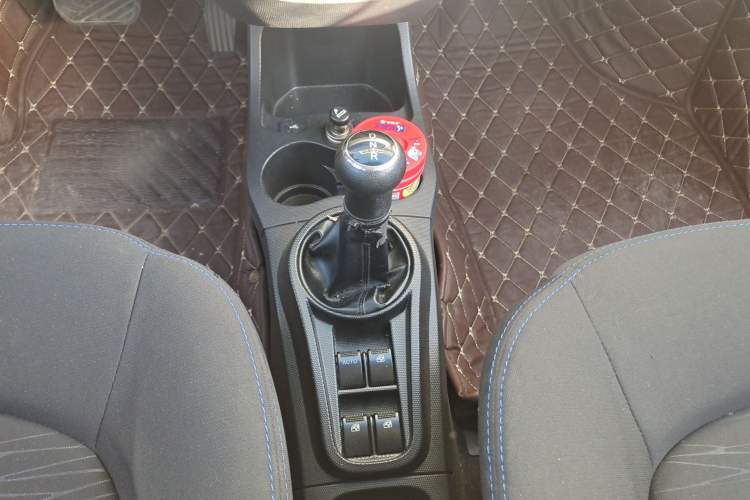Used JMEV E200L 2016 E200 Comfort Model Gear Lever
