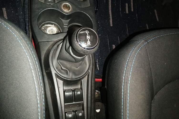 Used JMEV E200L 2016 E200 Standard Model Gear Lever