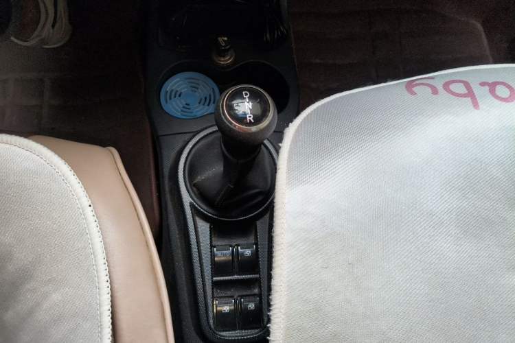 Used JMEV E200L 2016 E200 Comfort Model Gear Lever
