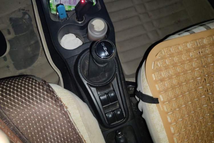 Used JMEV E200L 2016 E200 Comfort Model Gear Lever