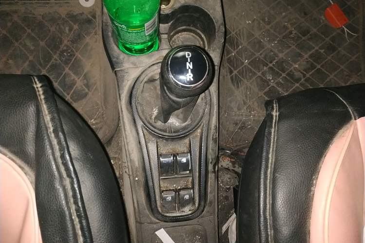 Used JMEV E200L 2016 E200 Standard Model Gear Lever