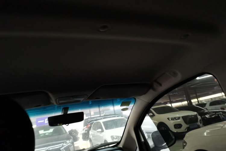 Used JMEV E200L 2016 E200 Standard Model Headliner