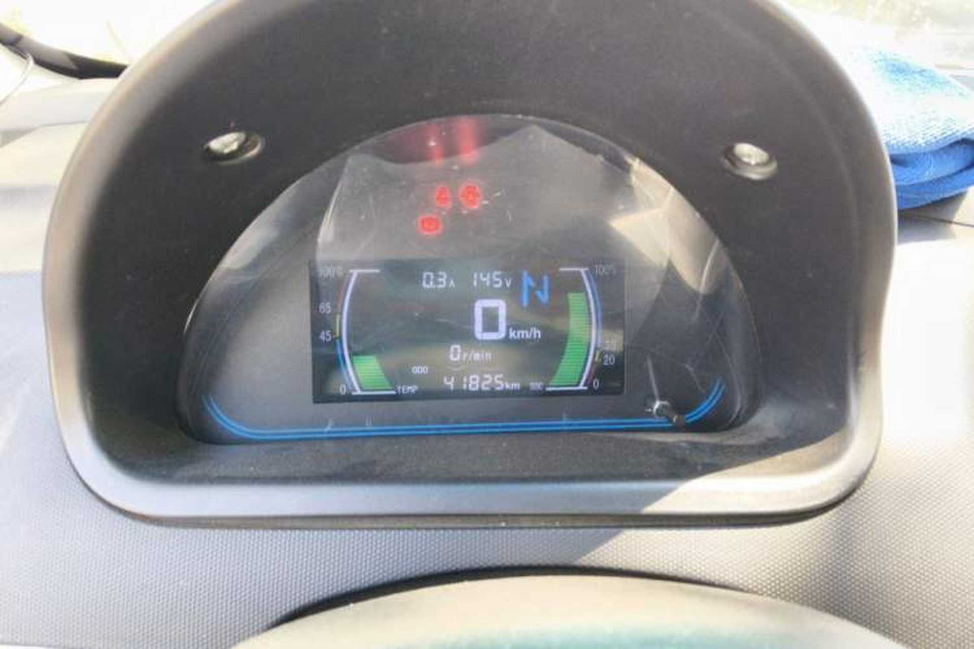 Used JMEV E200L 2016 E200 Comfort Model Instrument Cluster