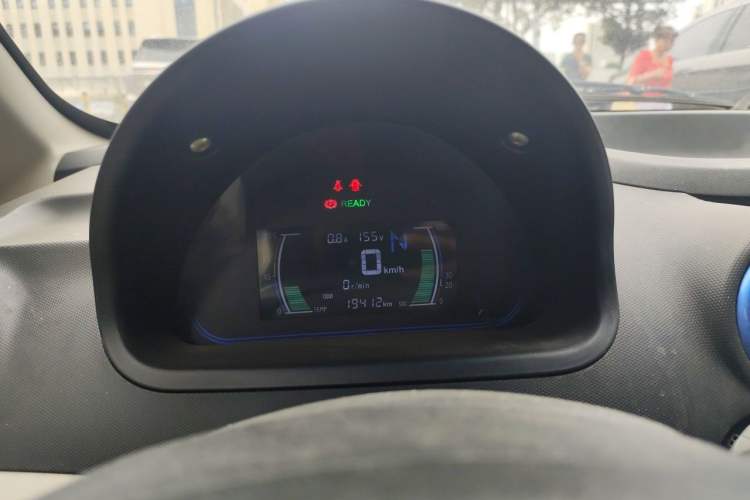 Used JMEV E200L 2016 E200 Standard Model Instrument Cluster